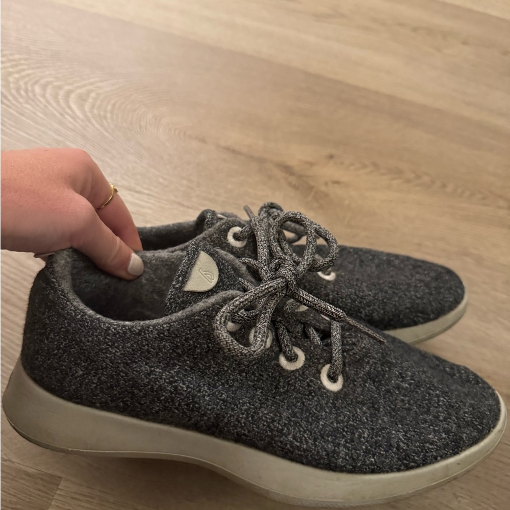 Allbirds Women's Gray Athletic Shoes